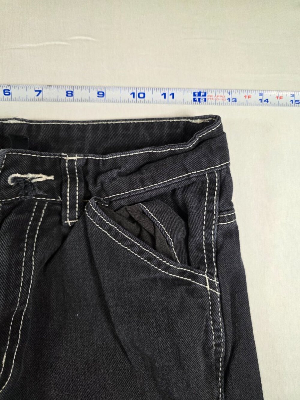 Divided H&M Jeans 90s Y2K Era Cargo Pockets Black Women's Size 0 - Picture 6 of 16